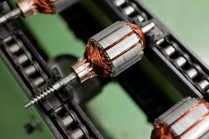 Centru de producție de motoare3